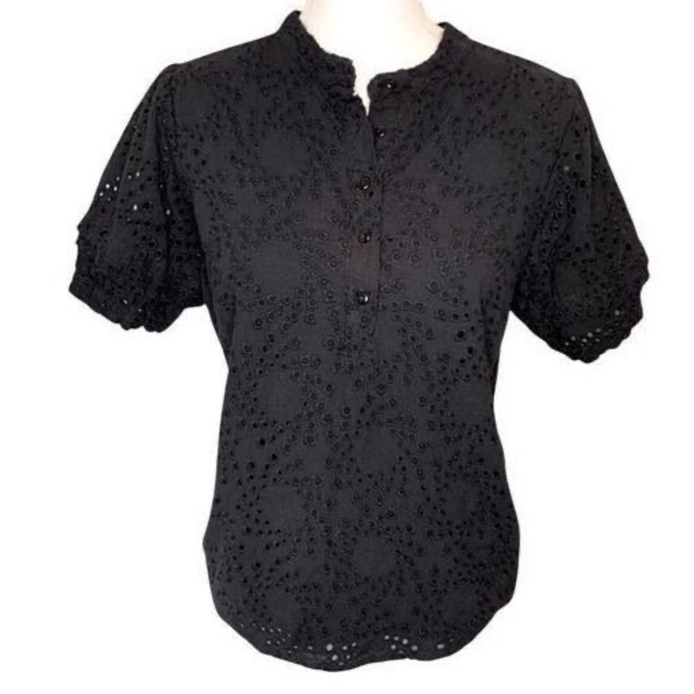 Lea & Nicole Black Eyelet Overlay Top Blouse Size Medium‎ 100% Cotton